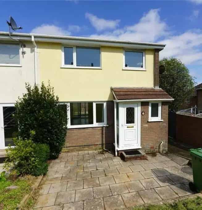 3 Bedroom Semi-Detached House to Rent Saltash
