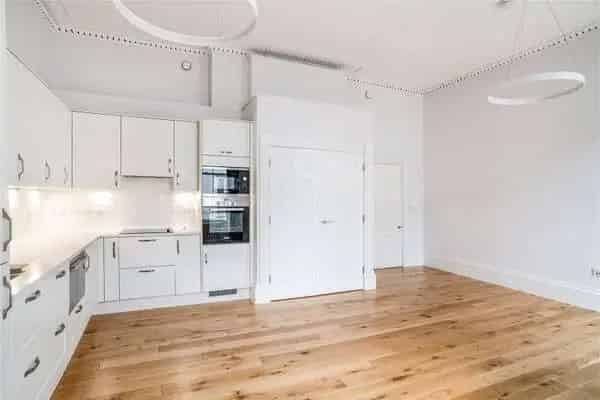 Crescent Place, Cheltenham, Gloucestershire, GL50 3PG | Property for sale | Savills
