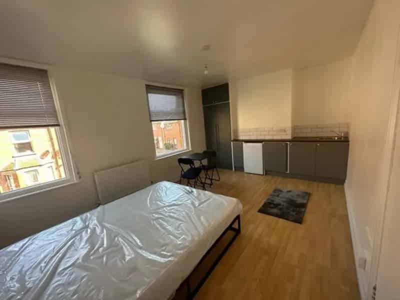 1 Bedroom HMO House to Rent
