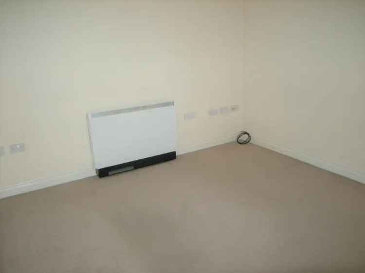 2 bedroom Flat
 To Rent