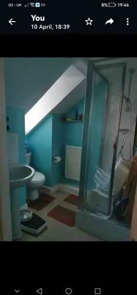 Flat For Rent in Aylesbury, England