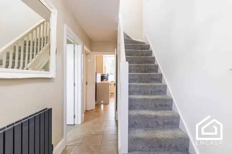 3 Bedroom Semi-Detached House for Sale in Yardley
