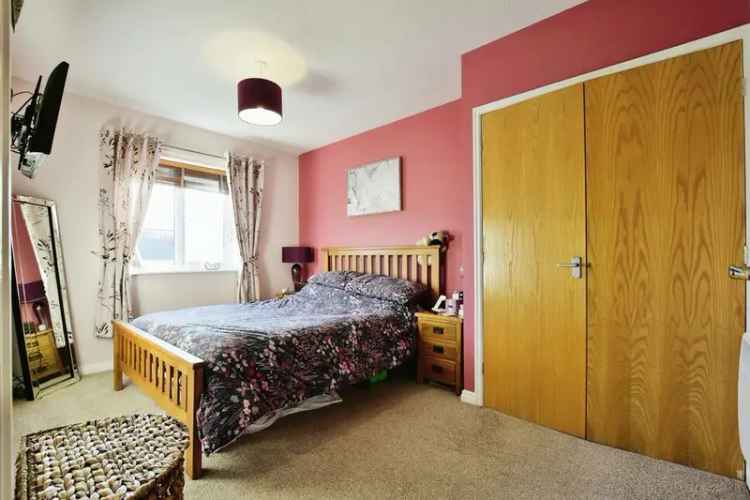 2 bedroom  Flat for sale, Wilmslow, Cheshire, SK9