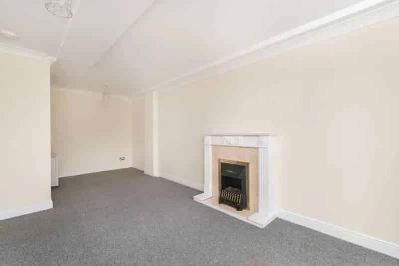 2 Bedroom Apartment Near West Ealing Station