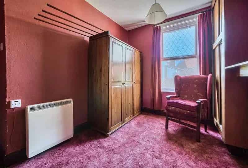 2 Bed House For Sale - Huge Development Potential