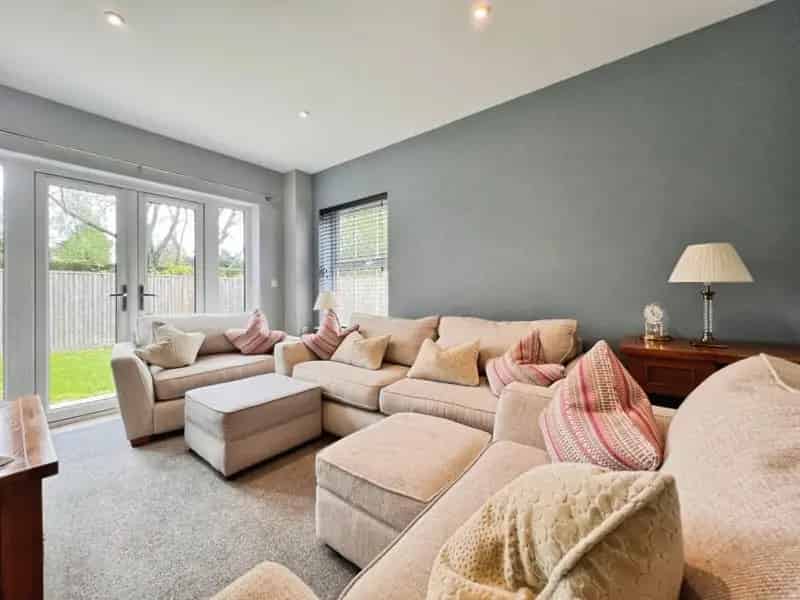 3 Bedroom Detached House For Sale in Charing