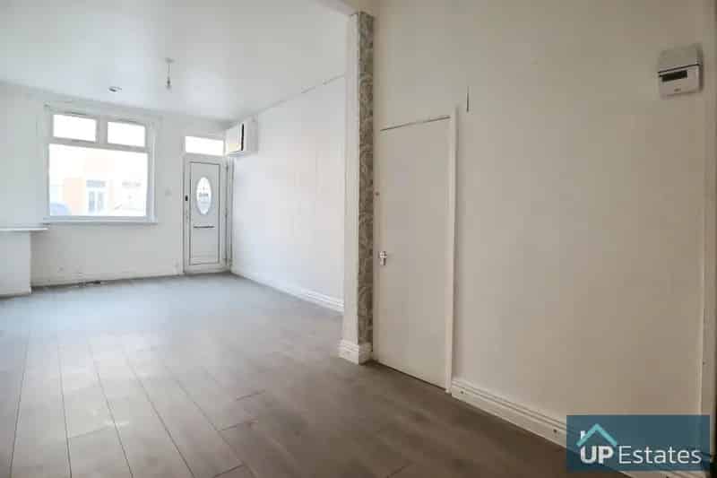 2 Bedroom Terreced House to Rent
