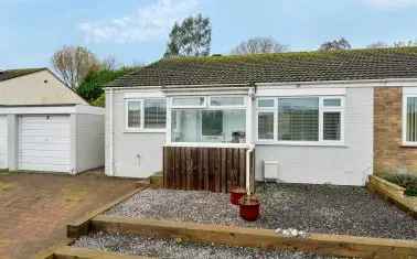 Bungalow For Sale in Bridport, England