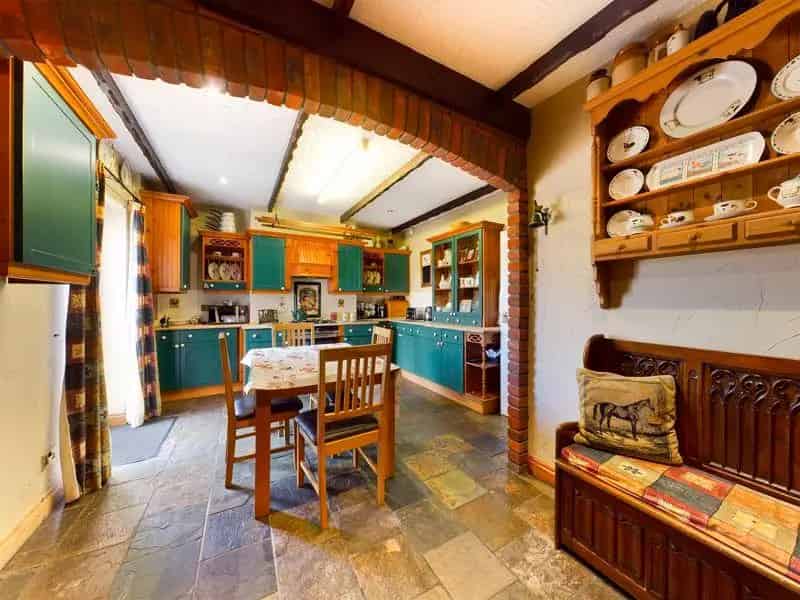 3 Bed Family Home For Sale