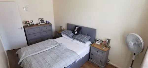 House For Rent in London, England