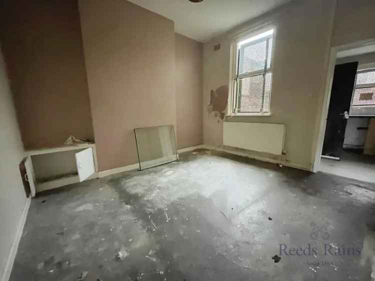 2 Bedroom Mid Terrace House Renovation Project Everton L5
