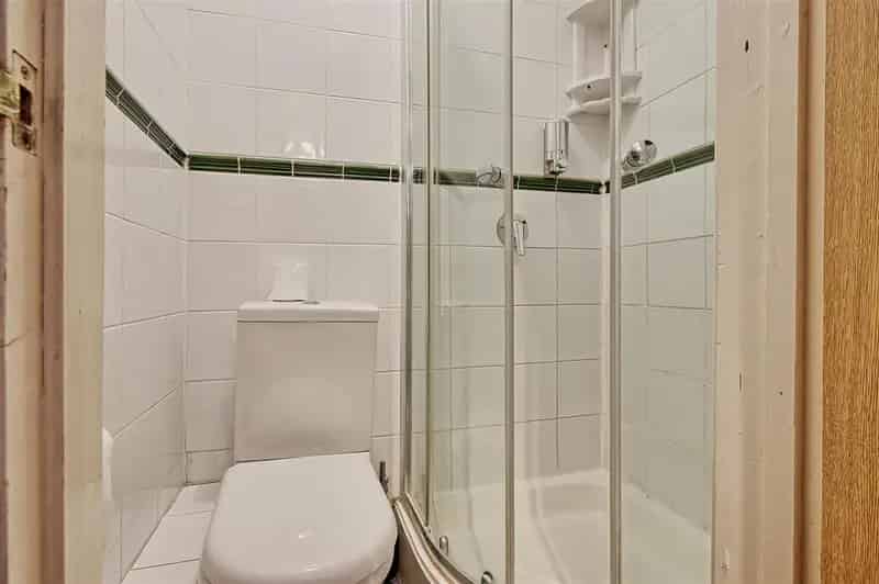 18 Bedroom Guest House Cambridge - Huge Potential