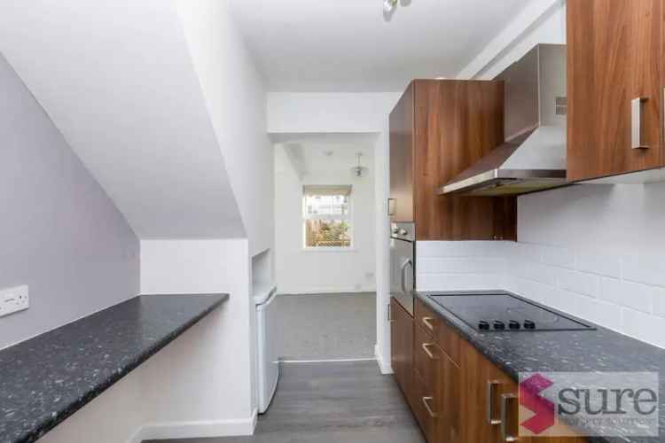 2 Bedroom Pet-Friendly Maisonette Kemp Town Village