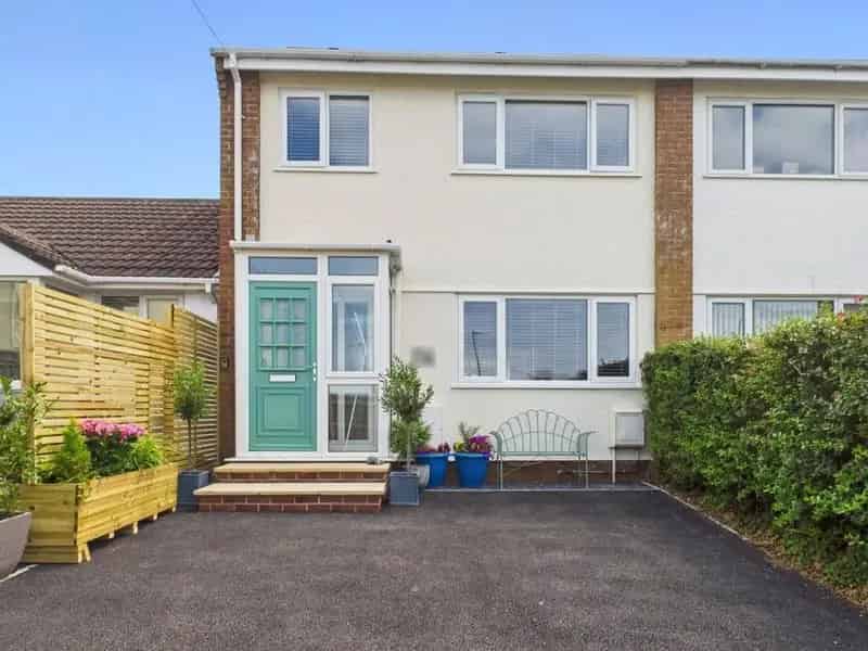 3 Bedroom Terraced House for Sale in Bude