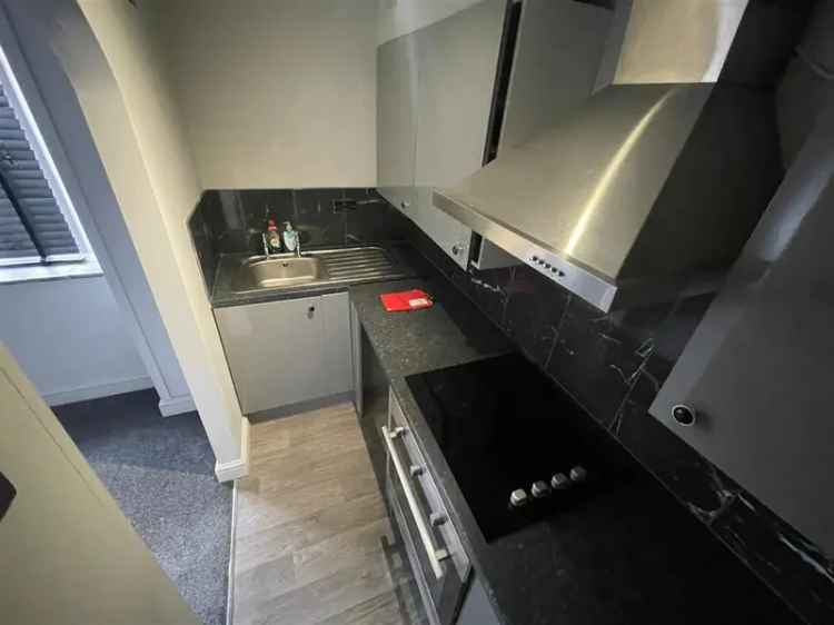Studio Apartment Near Dereham Town Centre Available August