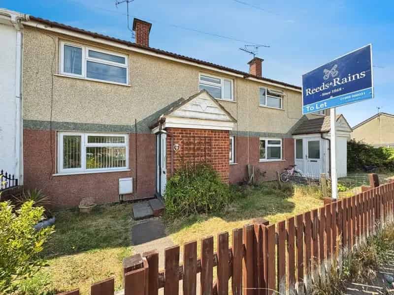 3 Bedroom Mid Terrace House to Rent Carlton-in-Lindrick S81