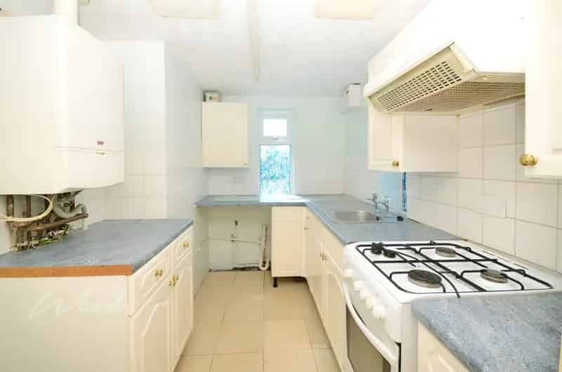 2 Bedroom Ground Floor Maisonette for Rent