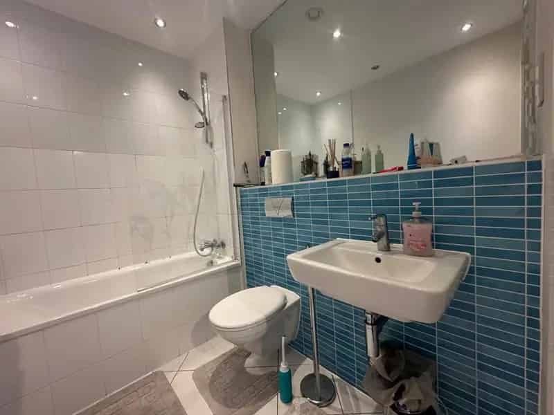1 Bedroom Flat for Sale in Jewellery Quarter Modern Auction
