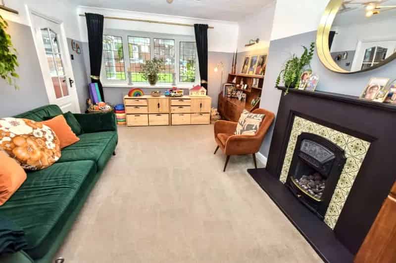 House For Sale , Leeds, England