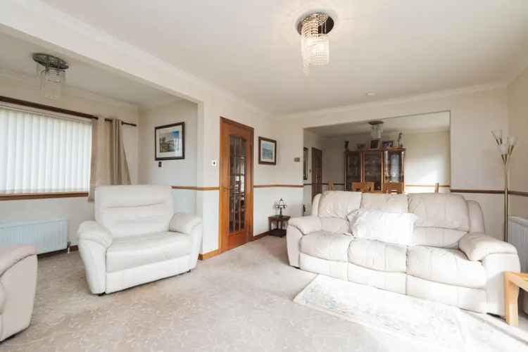 Four Bedroom Detached House for Sale in Cults Aberdeen