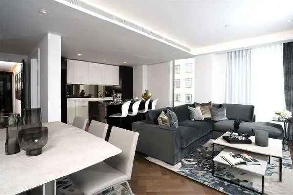Luxury 2-Bed Apartment Southbank Place Thames Views Gym Parking