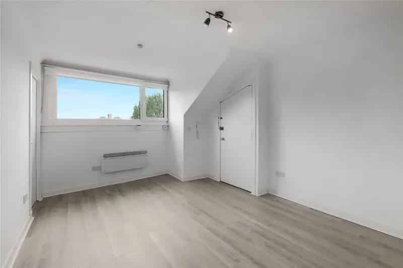 2 Bedroom Flat to Rent in Shawlands