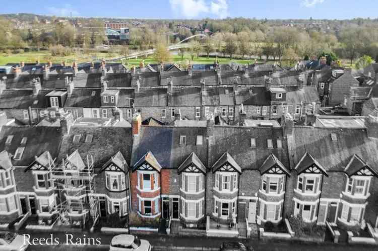 3 Bedroom Mid Terrace House for Sale York