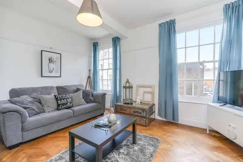 Stunning One Bedroom Apartment Near Cardiff Millennium Stadium
