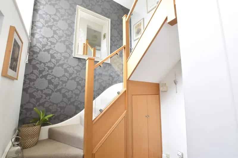 Four Bedroom Detached House with Double Garage and Potential to Extend