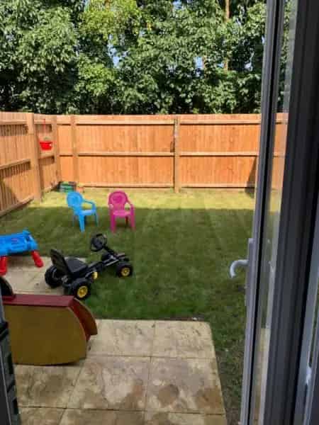 Spacious 2 Bed Apartment in Quiet Area