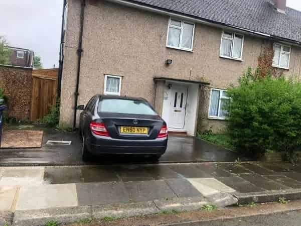 3 Bed House with Large Garden and Ample Storage