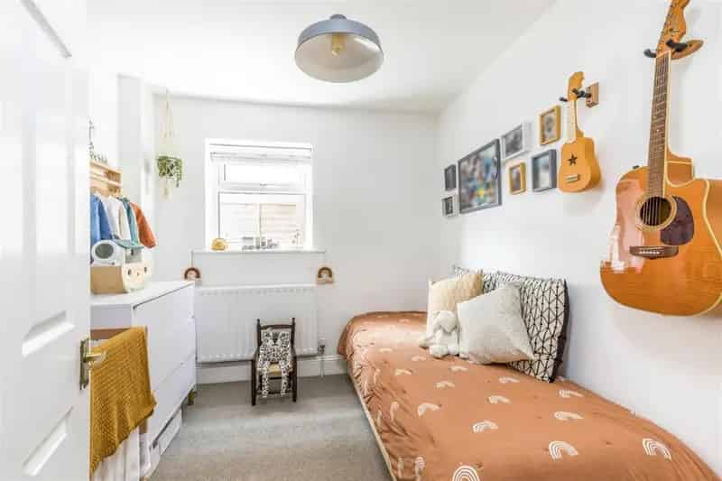 2 Bed Flat for Sale in Queens Park
