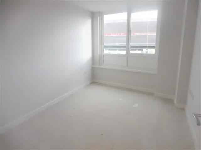Modern One Double Bedroom Apartment Kidderminster Town Centre