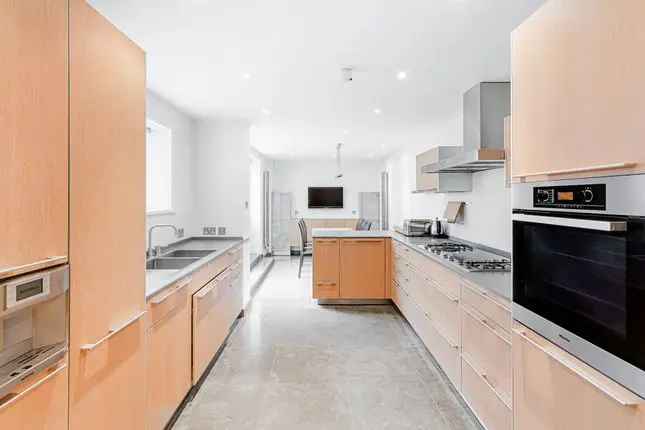 Town house for sale in Park Square West, Regent's Park, London NW1, United Kingdom