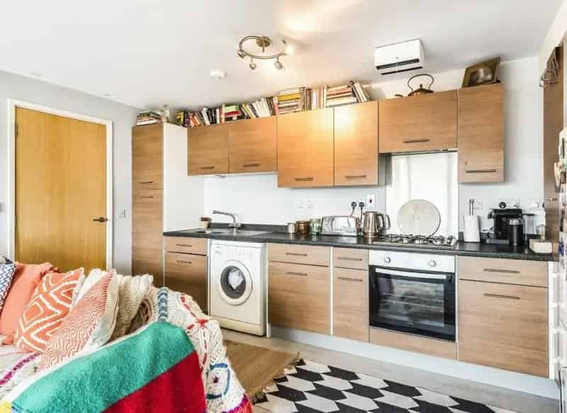One Double Bedroom Flat Modern Development Great Views Professionals