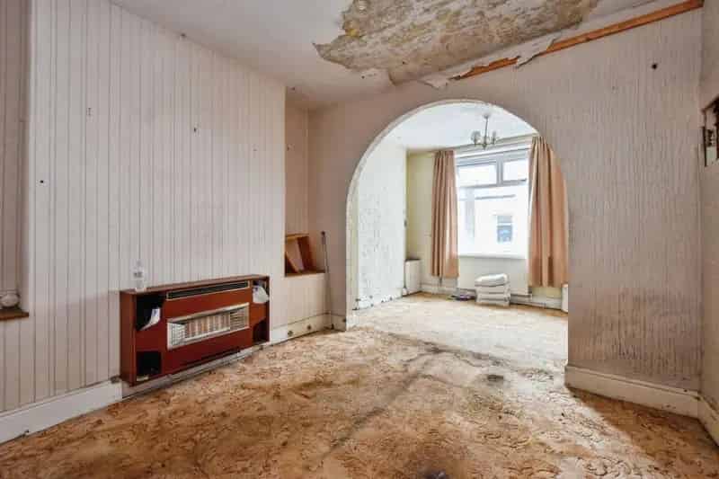 3 Bedroom Terraced House Investor Opportunity