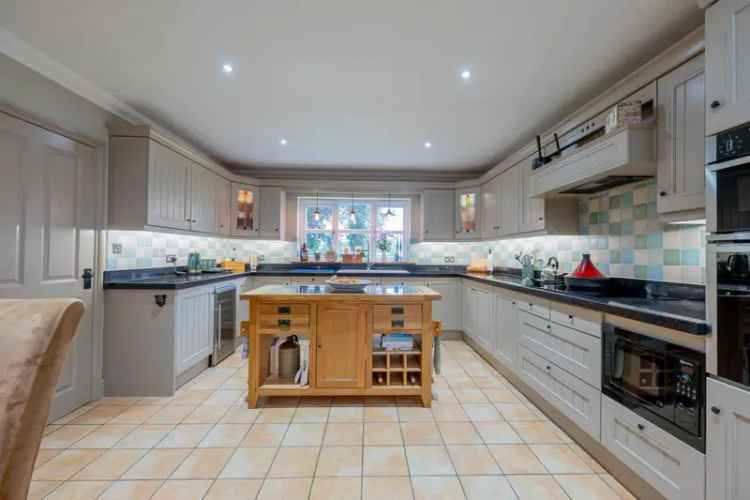 Detached House for sale with 5 bedrooms, Hoveton