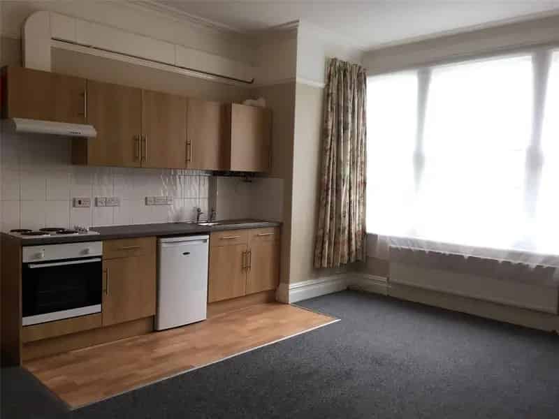 1 Bedroom Apartment to Rent