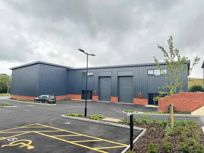 New Industrial Units For Lease 1776 sq ft - 5589 sq ft