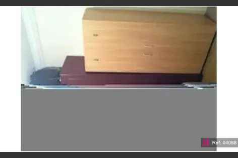 4 Room House 16m2 London - Furnished, Bills Included