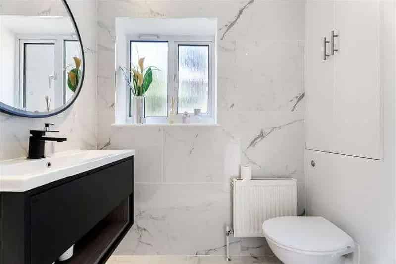 4 bed house for sale
