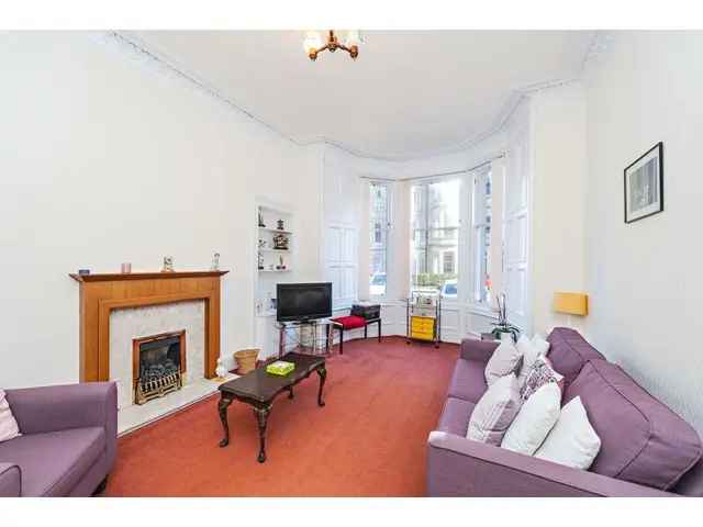 2 Bedroom Flat for Sale in Classic Stone Tenement