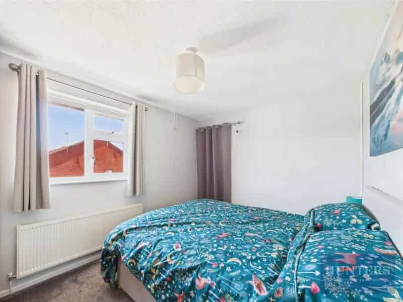 3 Bed Semi-Detached House for Sale