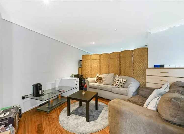 2 Bedroom Apartment near Gloucester Road Station South Kensington