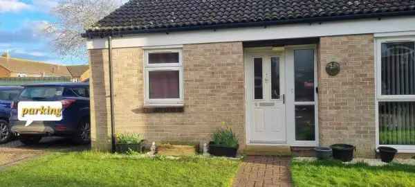 Bungalow For Rent in Mid Suffolk, England