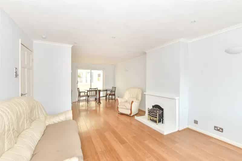 3 Bedroom Semi-Detached House for Sale Haywards Heath
