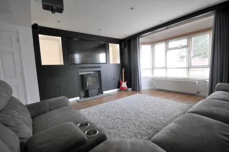 3 Bedroom House For Sale Near City Centre