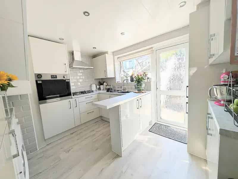 2 Bedroom Terreced House to Rent