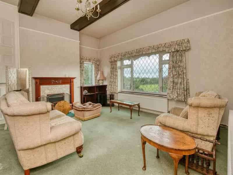 Farmhouse and Barn Conversion Opportunity 10.39 Acres