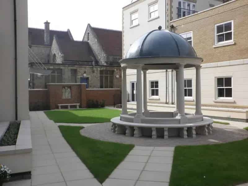 2 bedroom Flat
 To Rent
